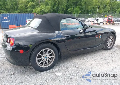 2003 BMW Z4 2.5I from USA, damaged, VIN 4USBT33473LS40174